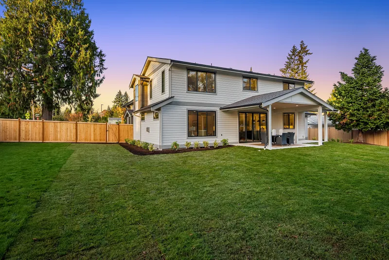 Kirkland — photograph 4